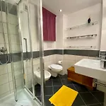 Glam House Calefati 103